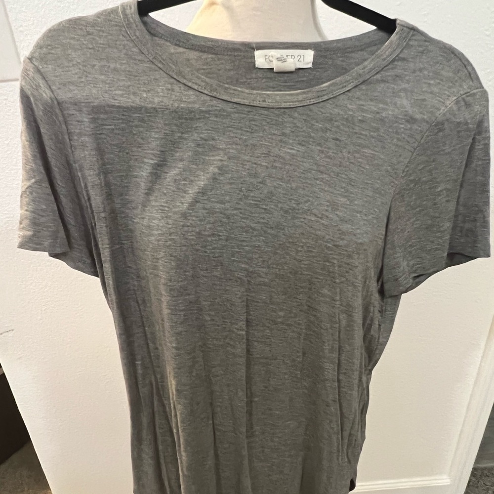 gray top